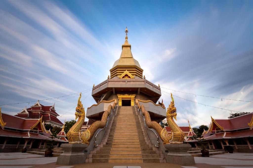 Veethara Boutique Hotel Udon Thani Exterior photo
